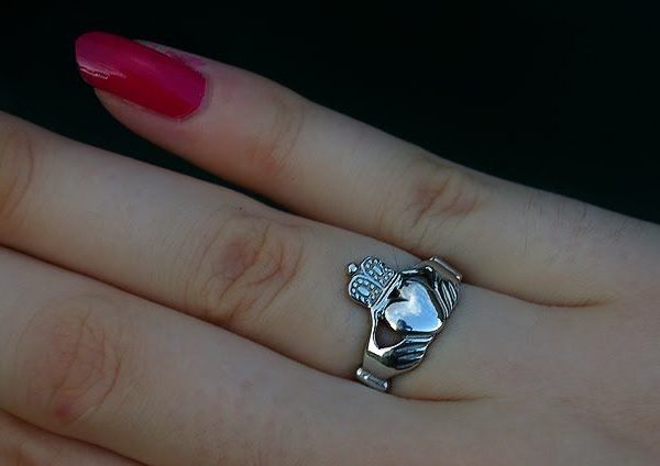 The Claddagh Ring: A Window Into Irish Traditions and Values